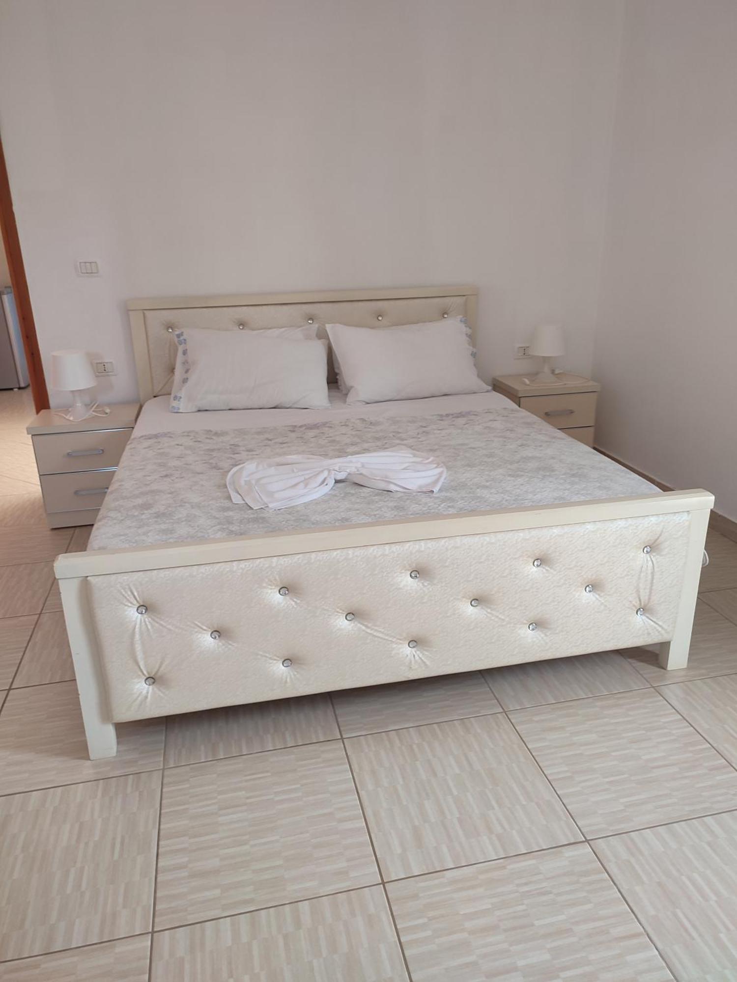 דרמי Penelope'S Rooms מראה חיצוני תמונה